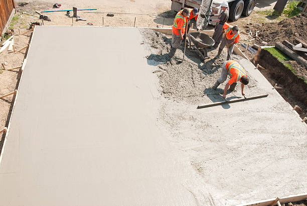 Best Concrete Retaining Walls in New Hartford Center, CT